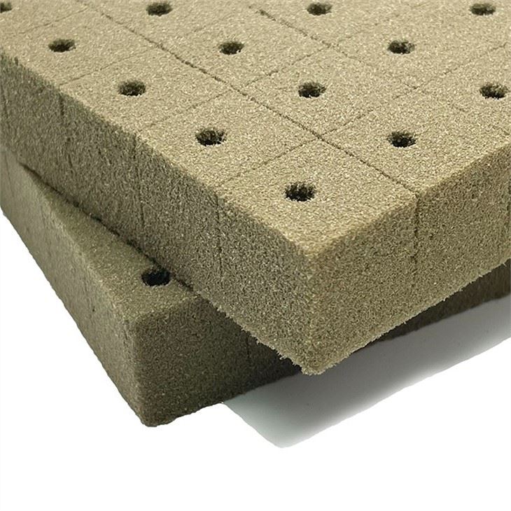 Hydroponic planting cube