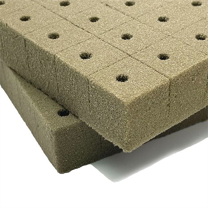 Hydroponic planting cube